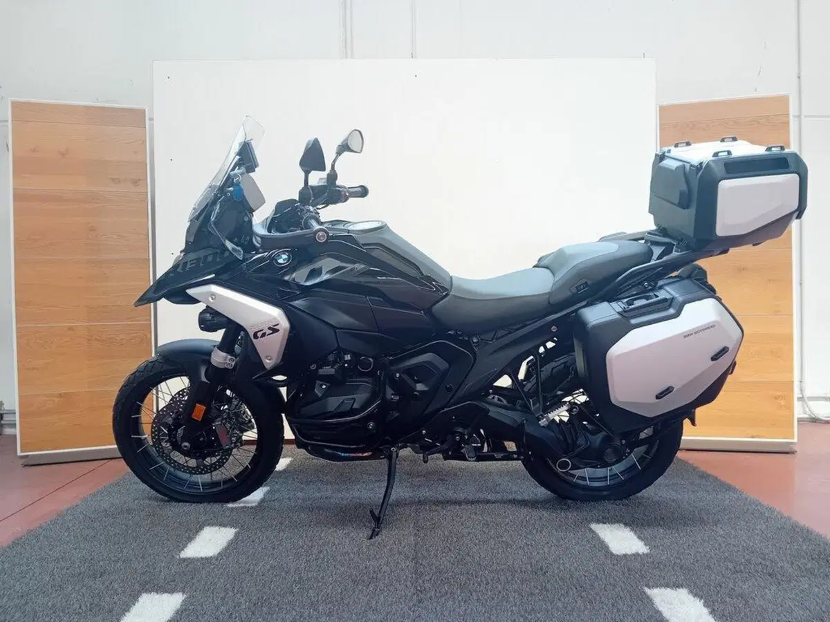 Bmw R 1300 GS (2023 - 26) (3)