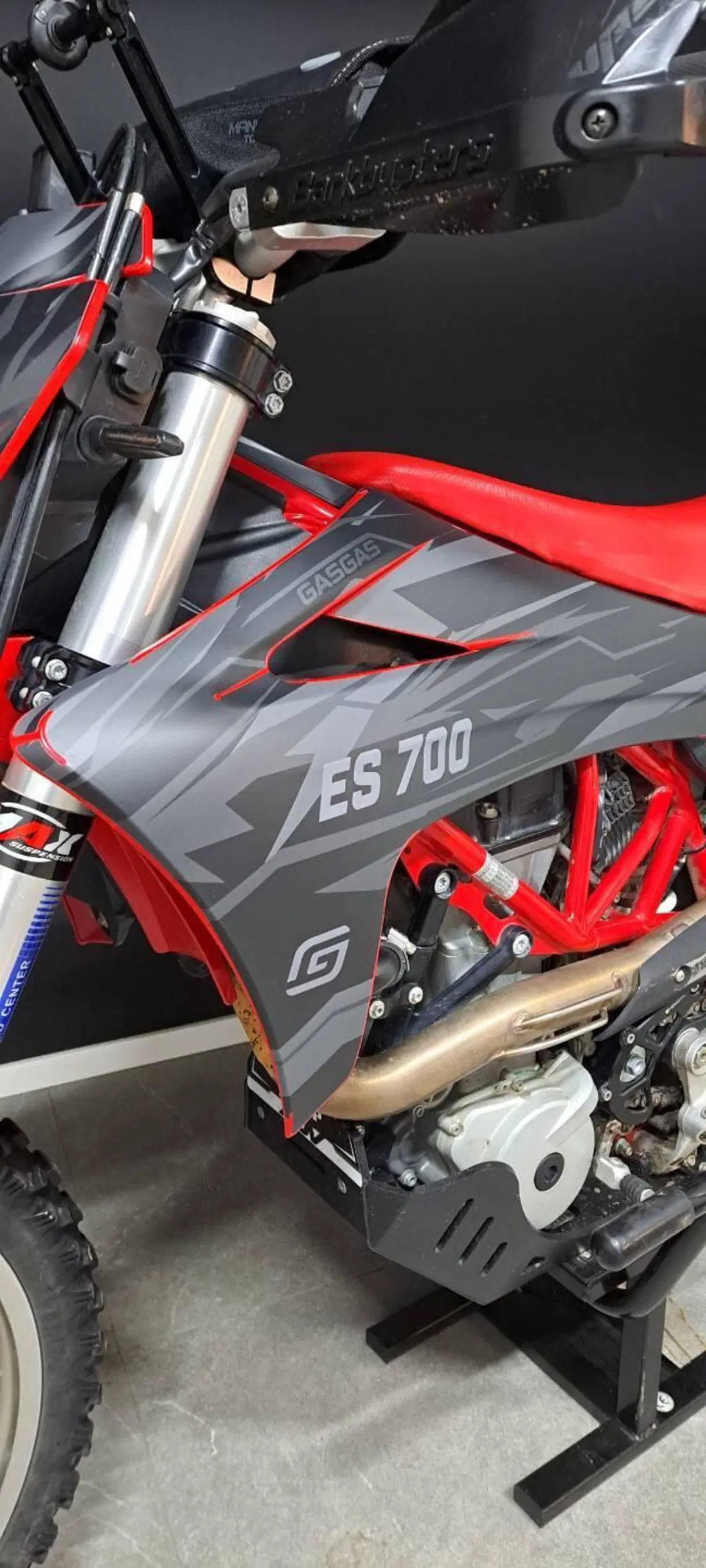 GASGAS ES 700 (2022 - 26) (2)