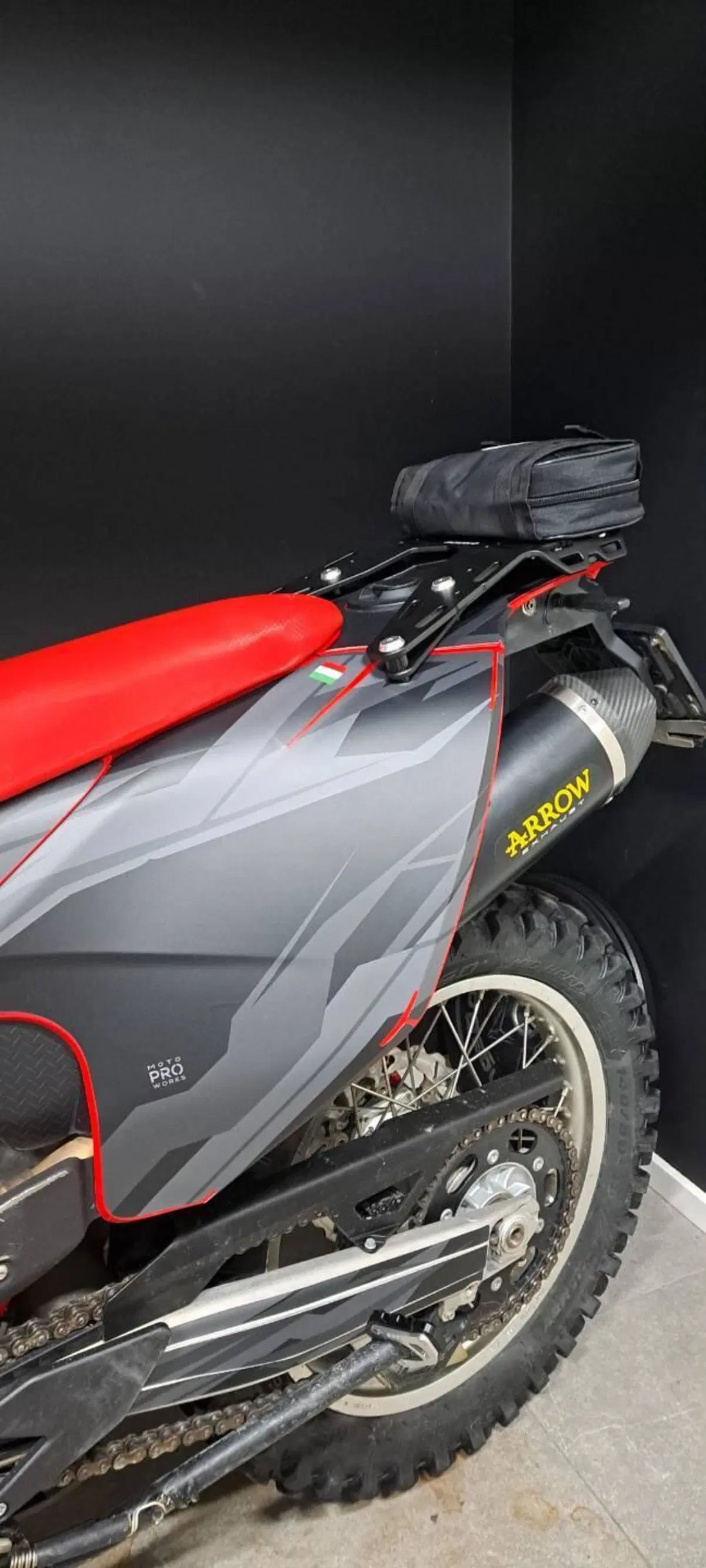 GASGAS ES 700 (2022 - 26) (4)