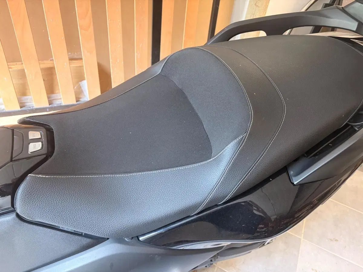 Yamaha T-Max 530 (2017 - 19) (4)