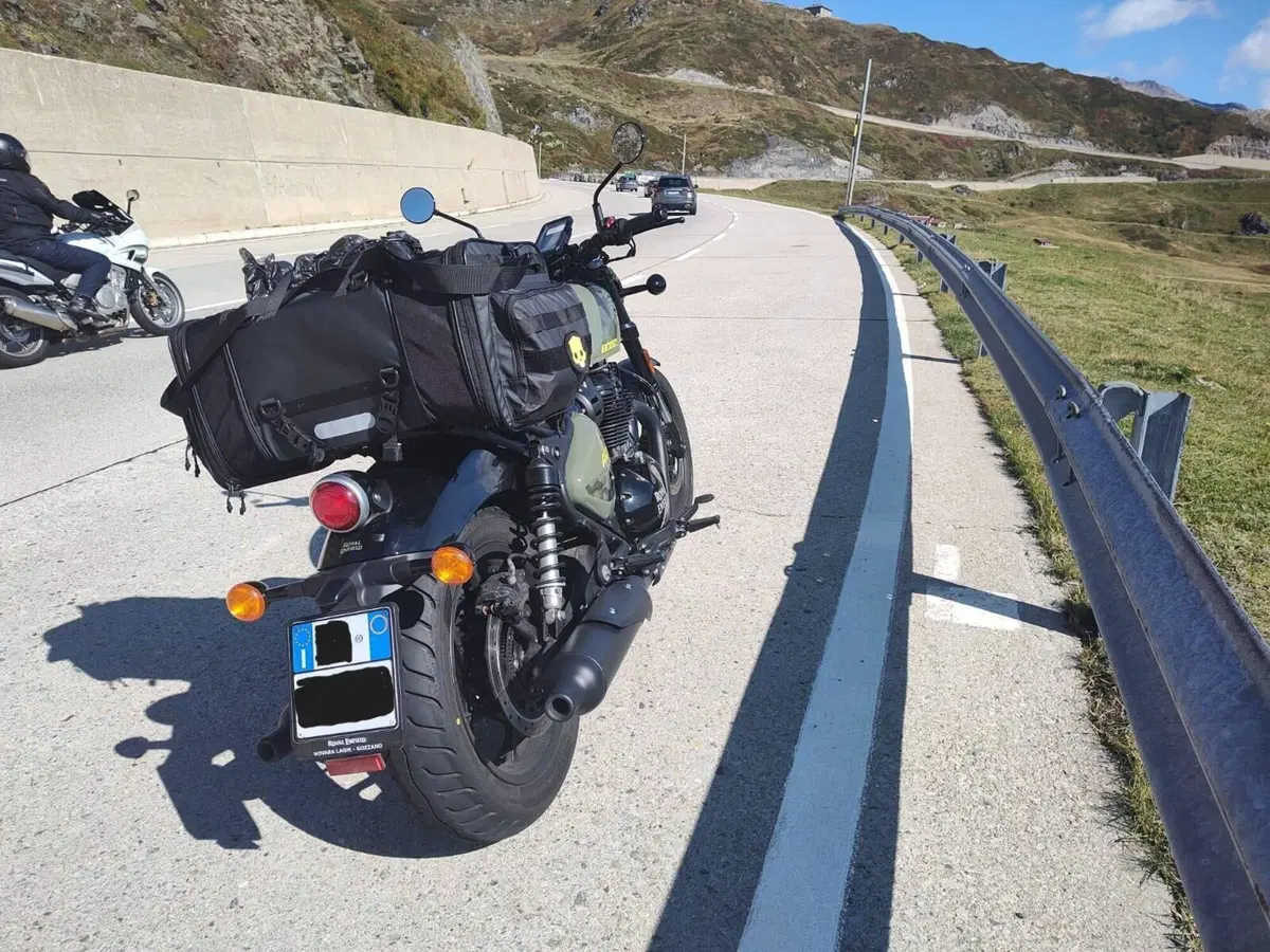 Royal Enfield Shotgun 650 (2024 - 26) (7)