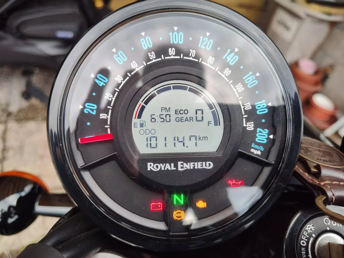 Royal Enfield Shotgun 650 (2024 - 26) (2)