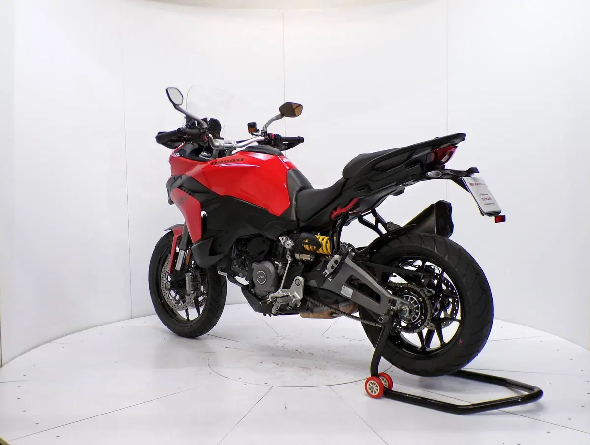 Ducati Multistrada V2 S (2025 - 26) (5)