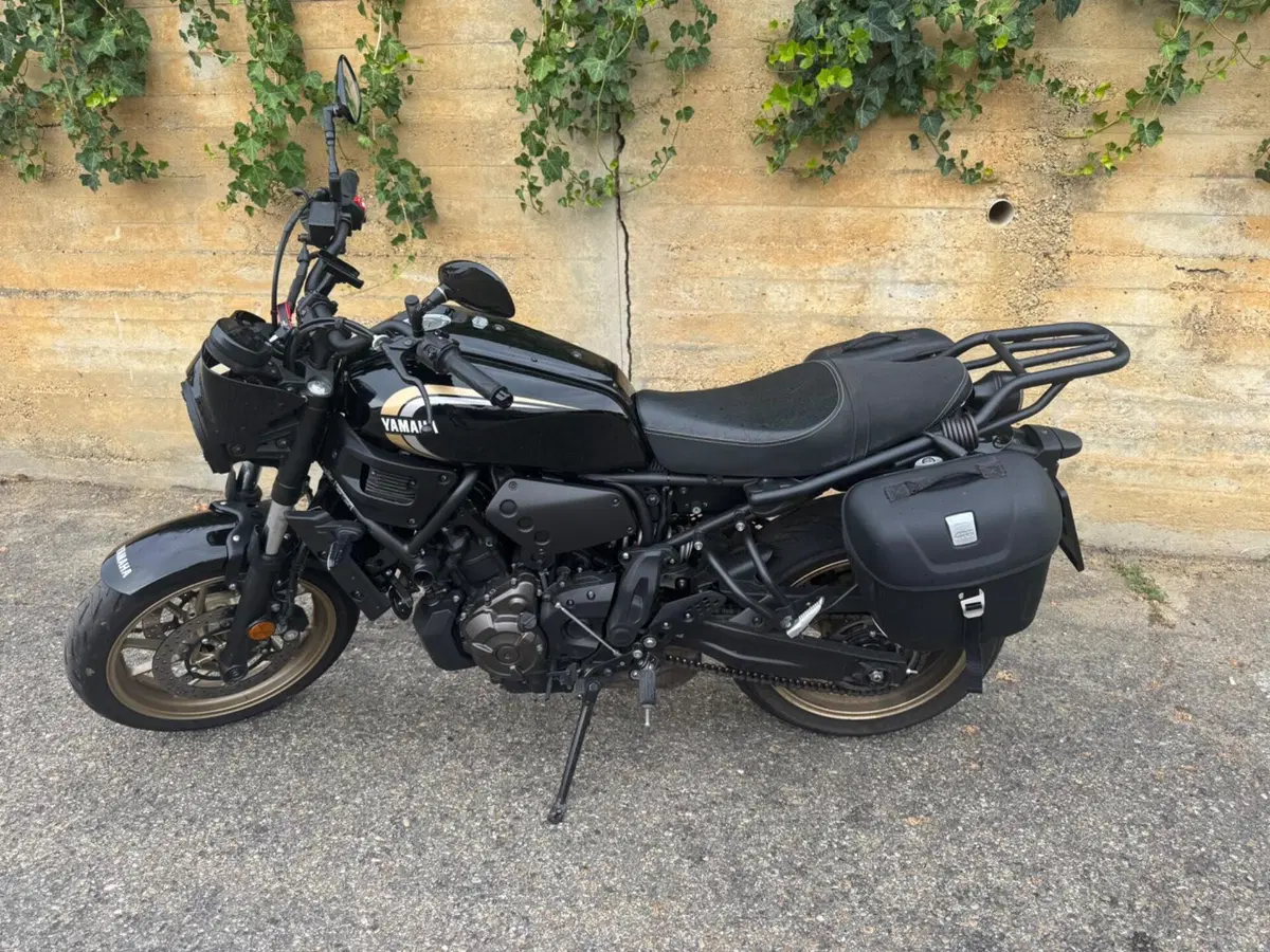 Yamaha XSR 700 (2022 - 26) (2)