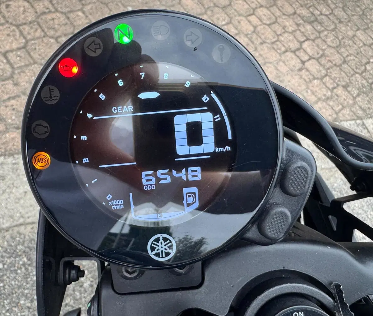 Yamaha XSR 700 (2022 - 26) (3)