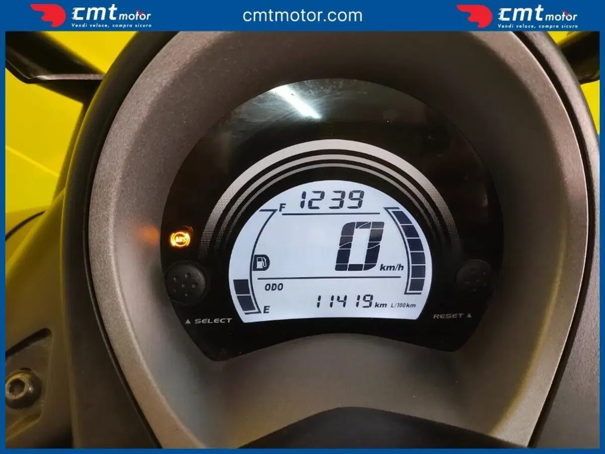 Yamaha N-Max 155 (2017 - 20) (5)