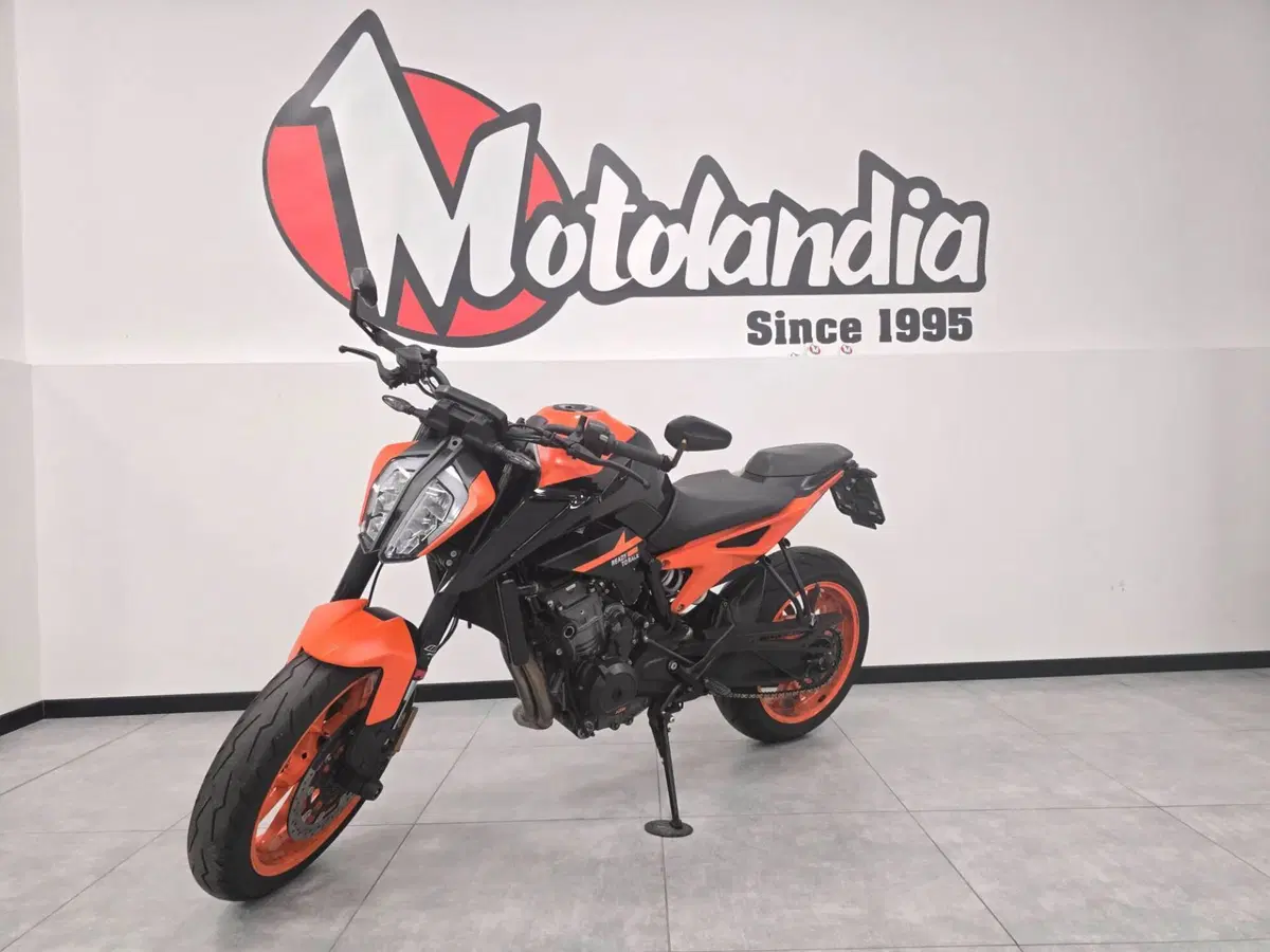 KTM 790 Duke L (2023 - 24) (2)