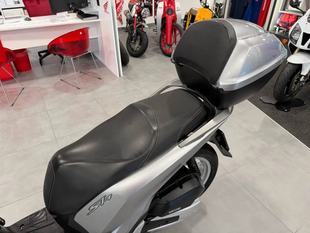Honda SH 150i (2017 - 19) (10)