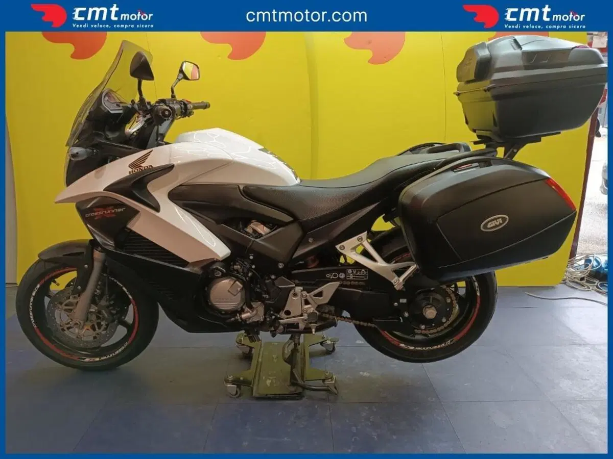 Honda Crossrunner ABS (2010 - 14) (3)