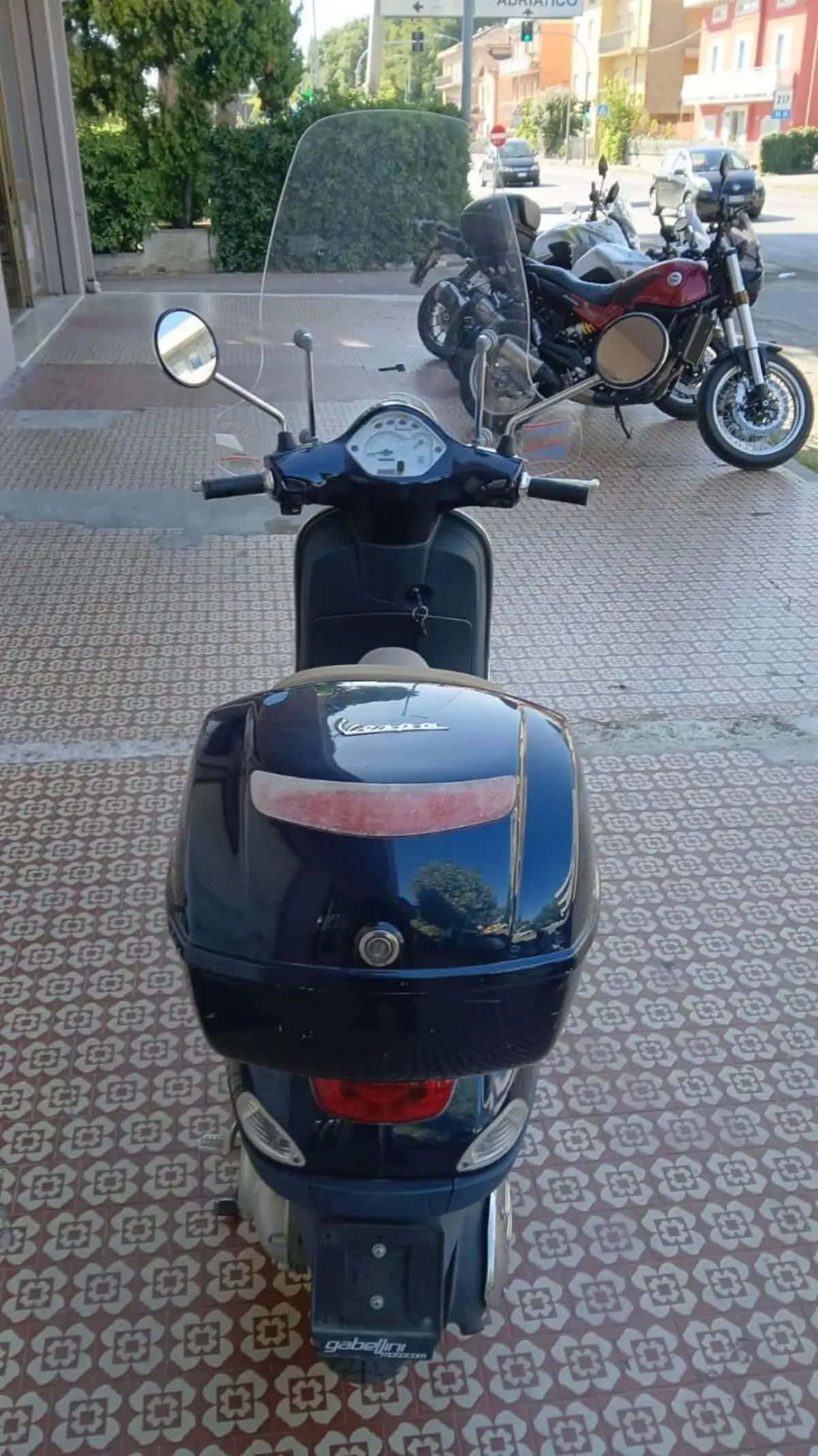 Vespa LX 50 4T (2009 - 14) (4)