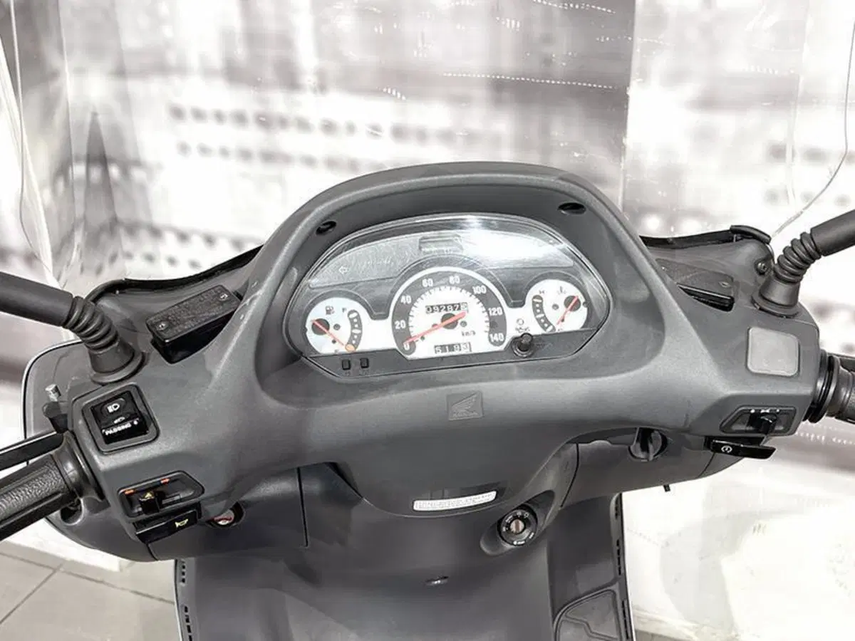 Honda Pantheon 125 (1998 - 02) (6)