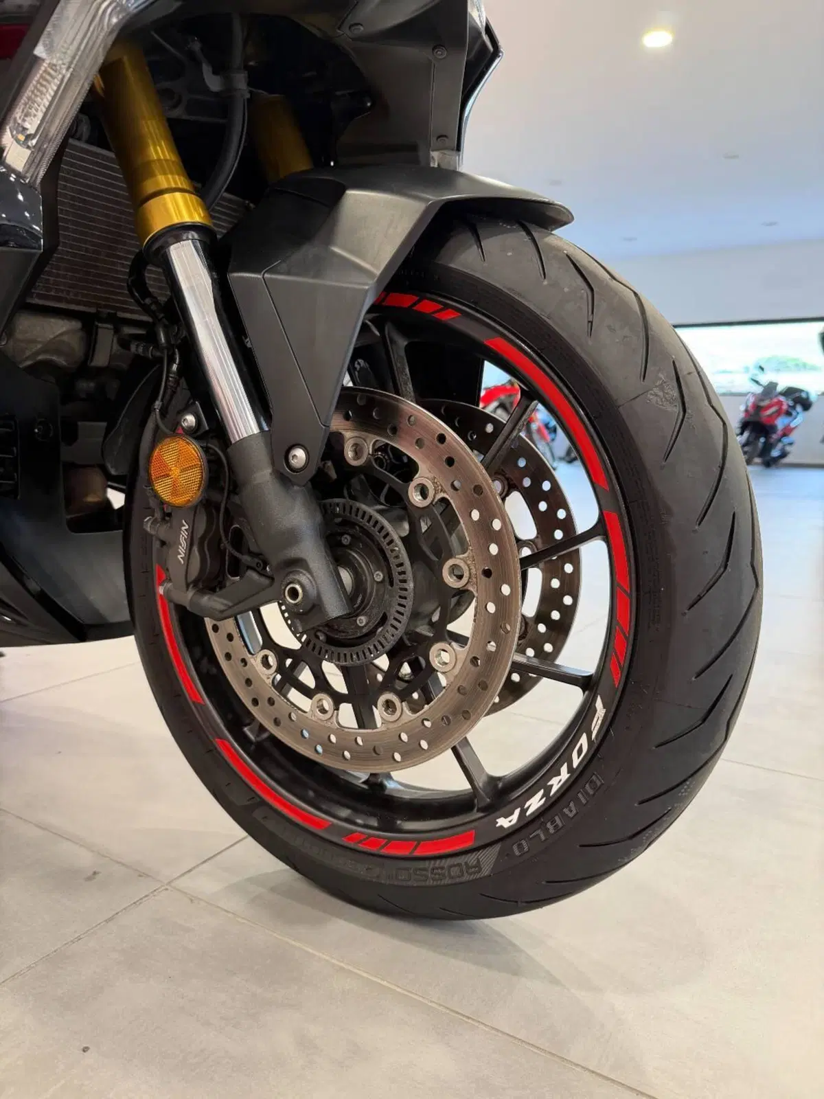 Honda Forza 750 DCT (2021 - 24) (15)