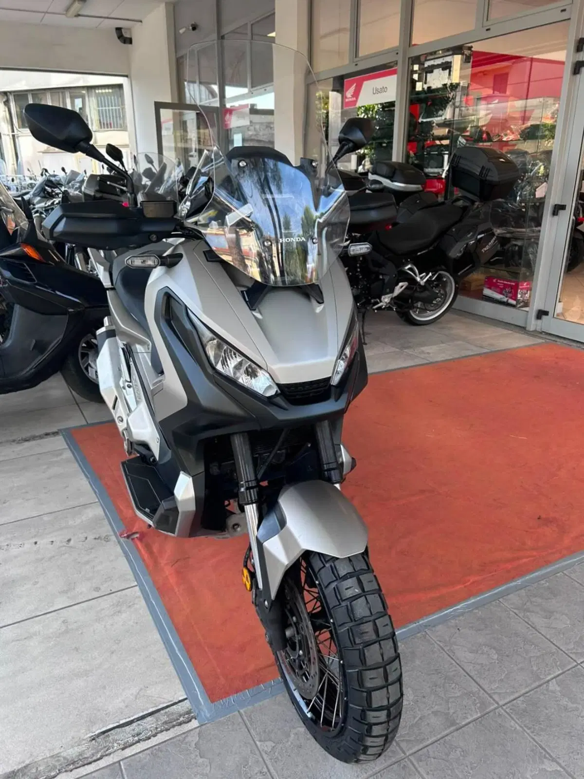 Honda X-ADV 750 (2018 - 20) (2)
