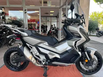Honda X-ADV 750 (2018 - 20) usata