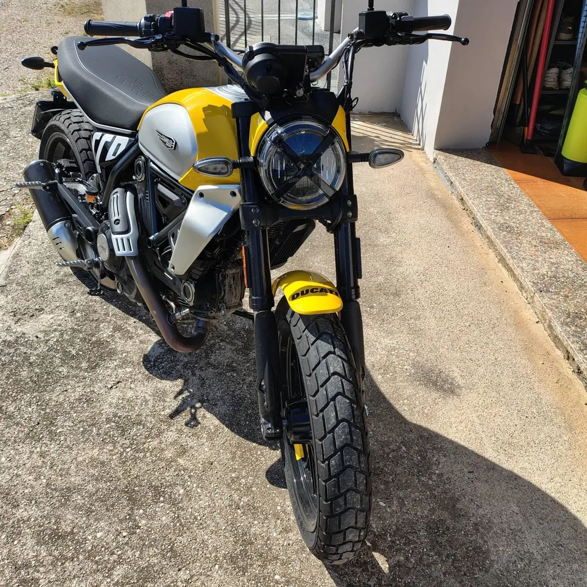Ducati Scrambler 800 Icon (2025 - 26) (4)