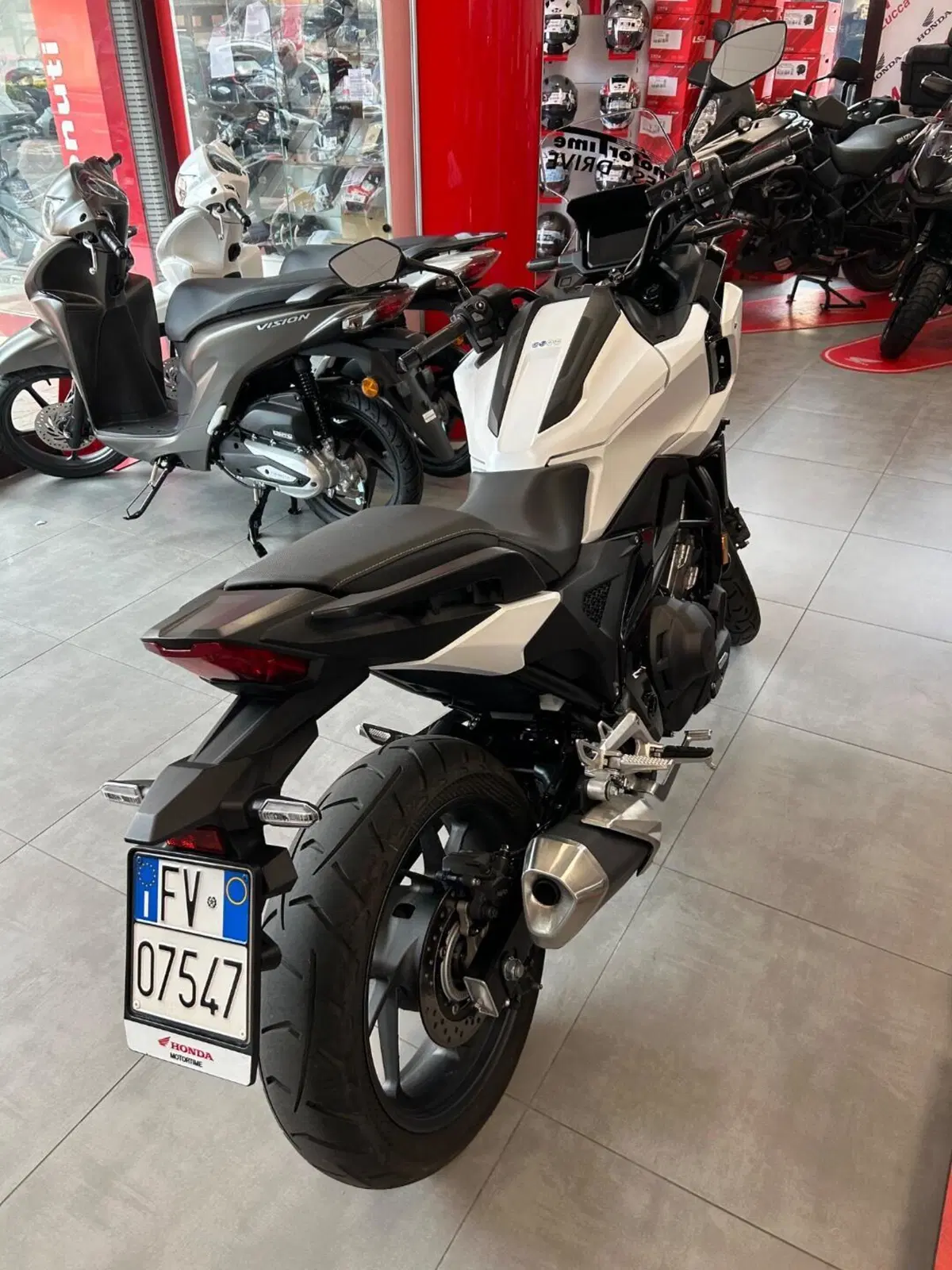 Honda NC 750 X DCT (2025 - 26) (2)