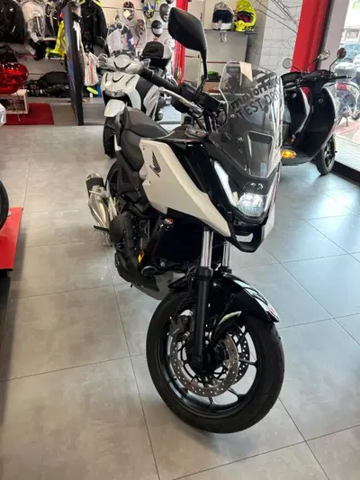 Honda NC 750 X DCT (2025 - 26) usata