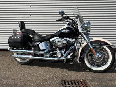 Harley-Davidson 1585 Softail Deluxe (2011) - FLSTN usata