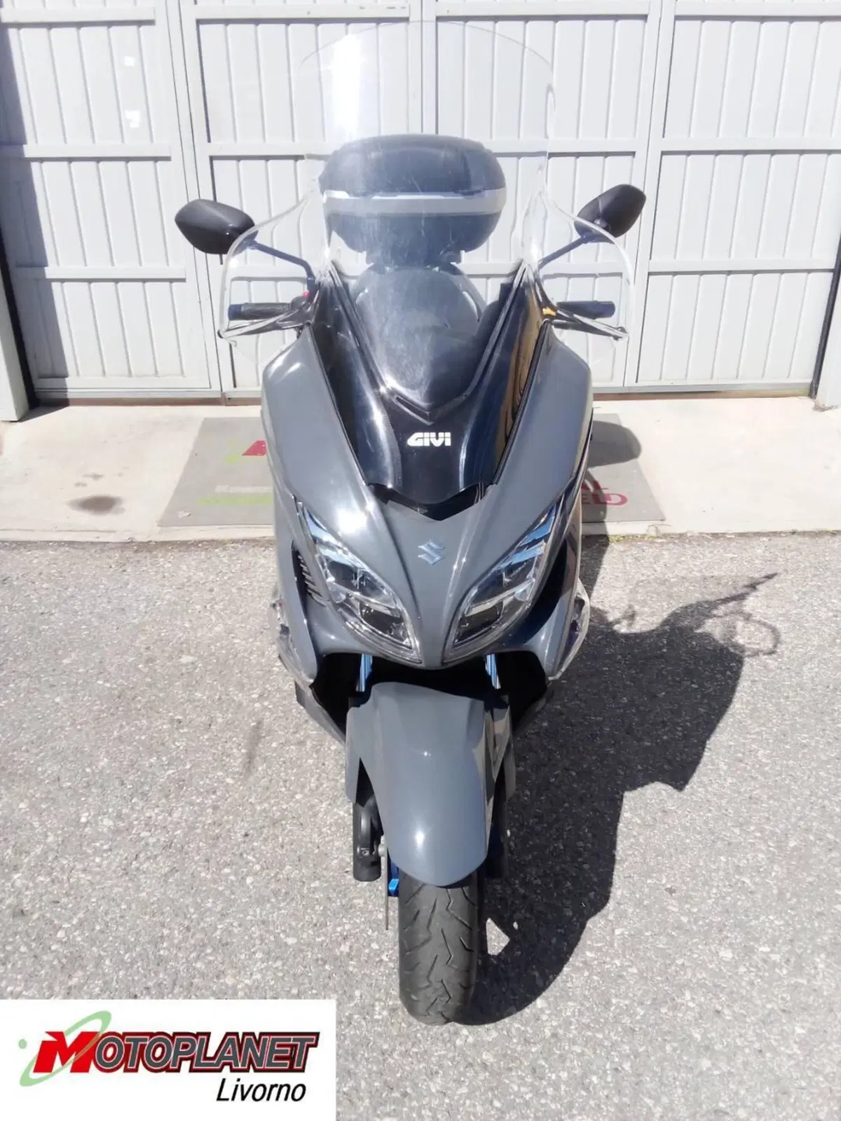 Suzuki Burgman 400 (2022 - 24) (2)