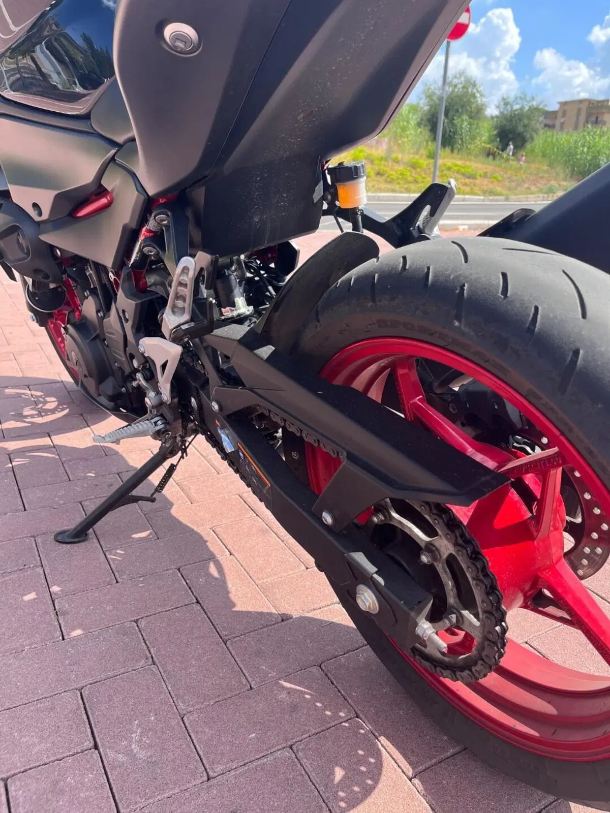 Kawasaki Z 500 SE (2024 - 26) (10)