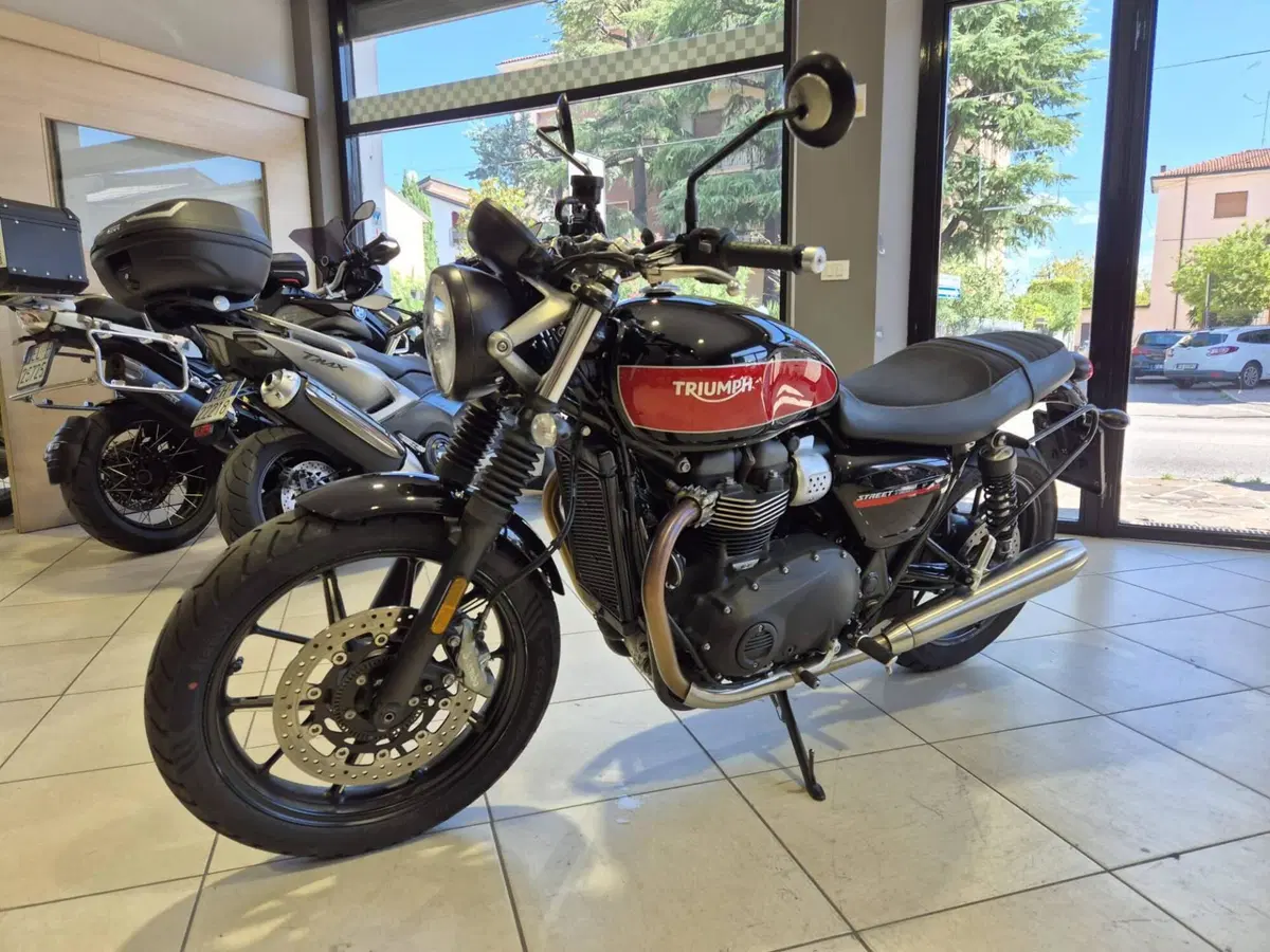 Triumph Street Twin 900 (2019 - 20) (6)