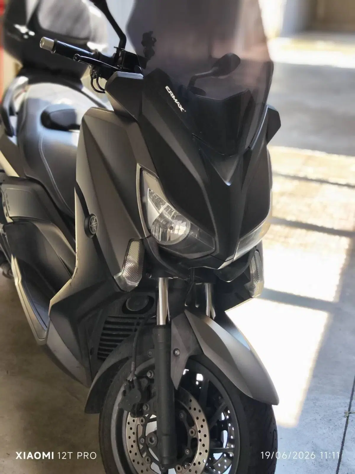 Yamaha X-Max 400 Momodesign ABS (2014 - 16) (3)