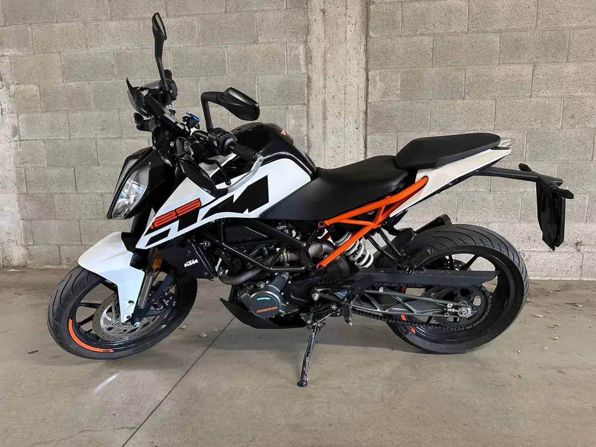 KTM 125 Duke ABS (2017 - 20) (4)