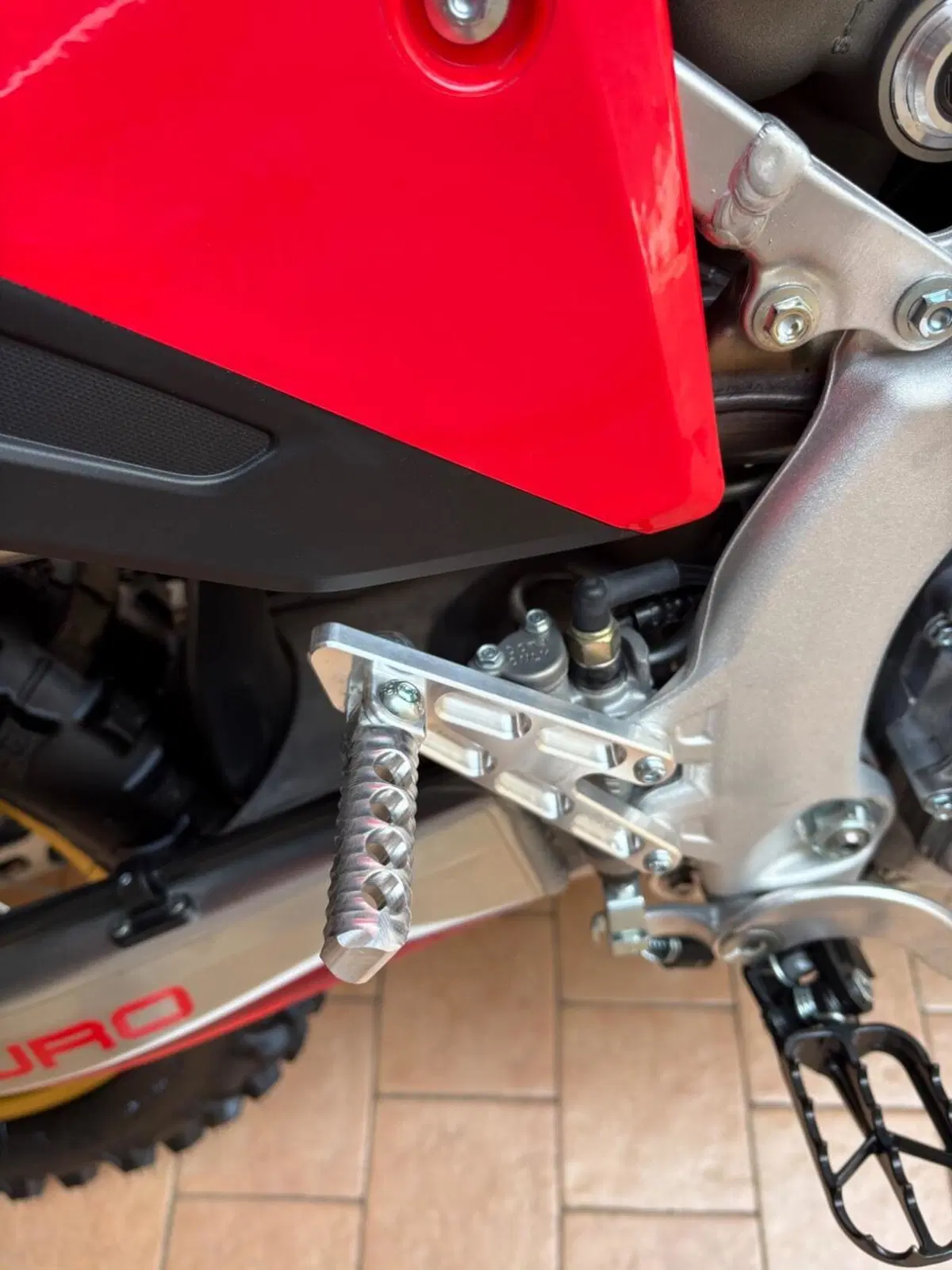 Honda CRF 450RX 50° Anniversario (2023) (15)