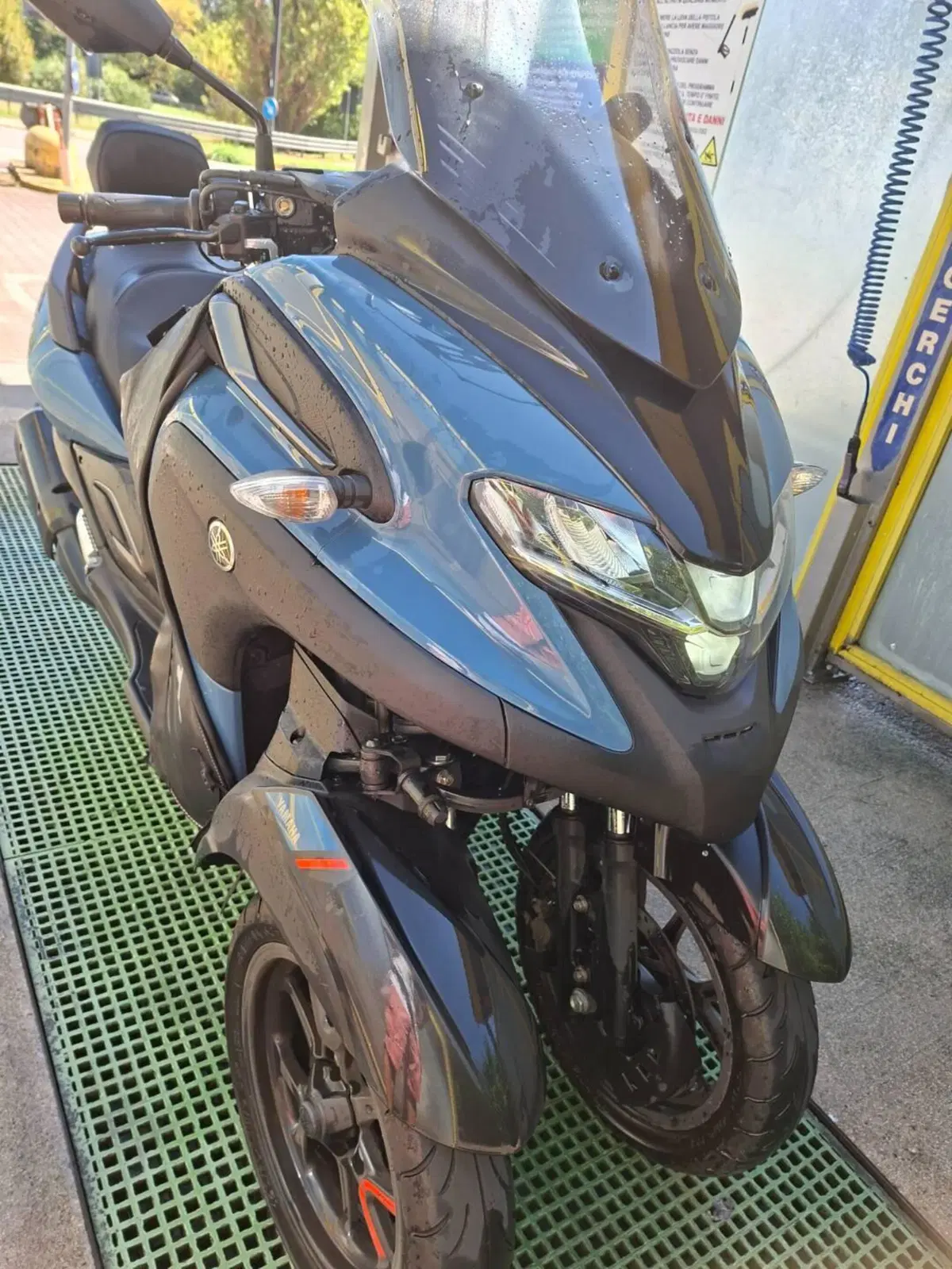 Yamaha Tricity 300 (2021 - 24) (5)