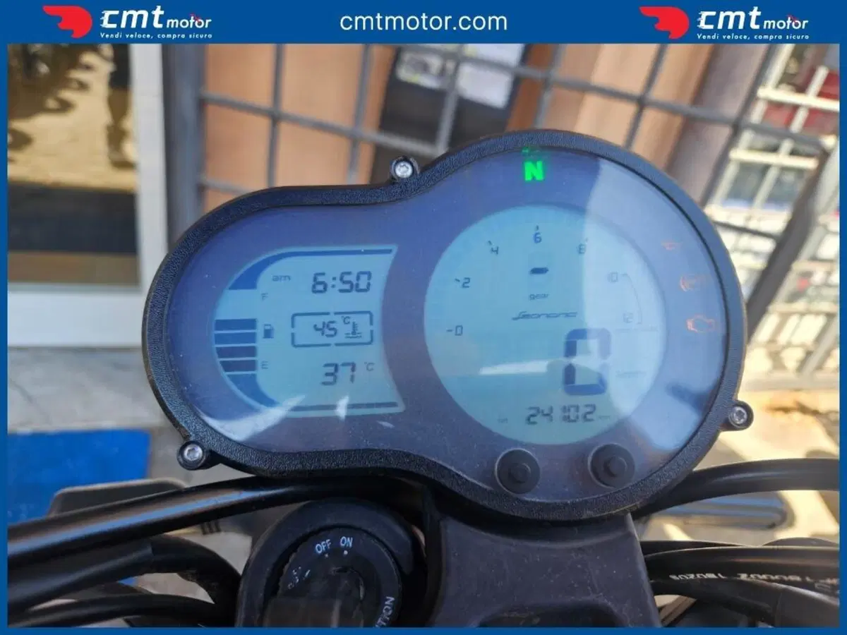 Benelli Leoncino 500 ABS (2017 - 20) (4)