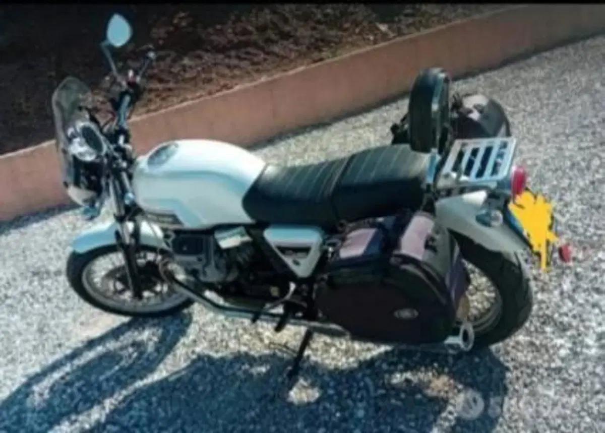 Moto Guzzi V7 Classic (2008 - 12)