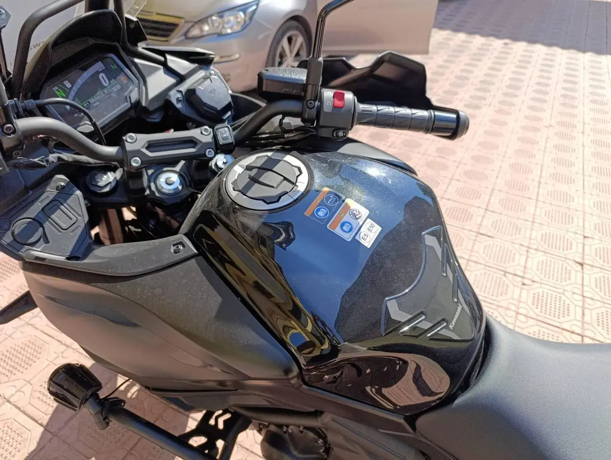 Kawasaki Versys 650 Urban (2022 - 24) (7)