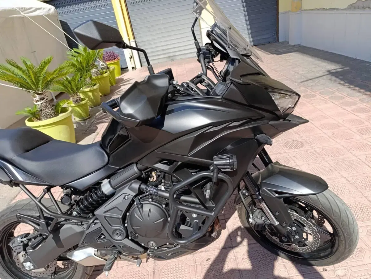 Kawasaki Versys 650 Urban (2022 - 24) (11)