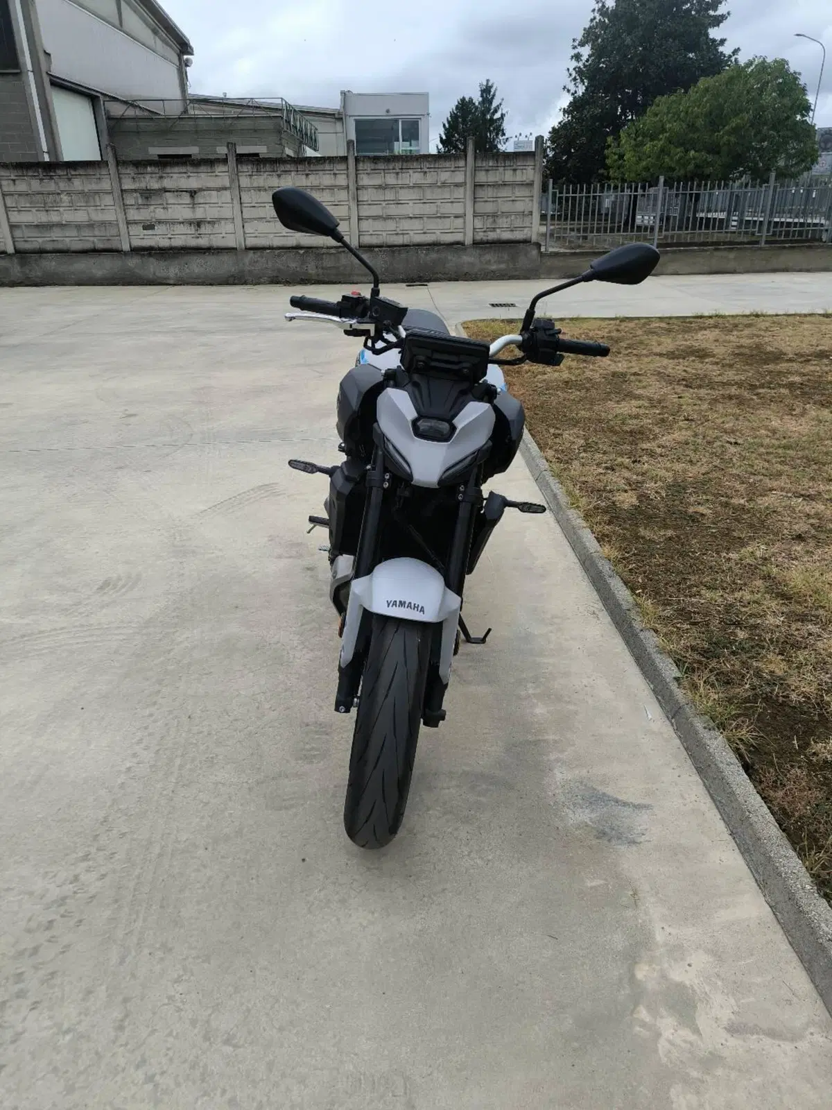 Yamaha MT-07 Y-AMT (2025 - 26) (3)