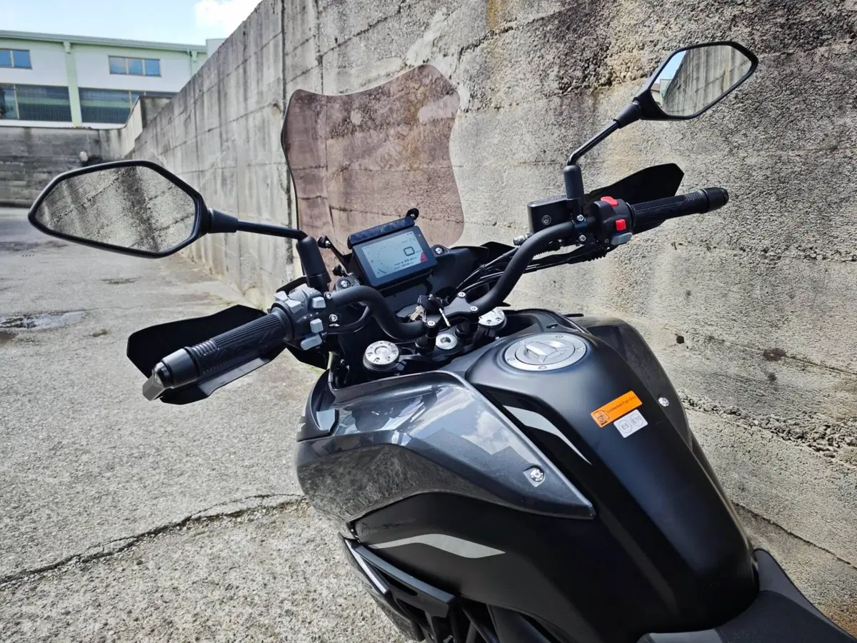 Benelli TRK 702 (2023 - 25) (14)