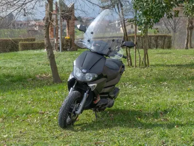 Gilera Runner 125 ST (2007 - 16) usata