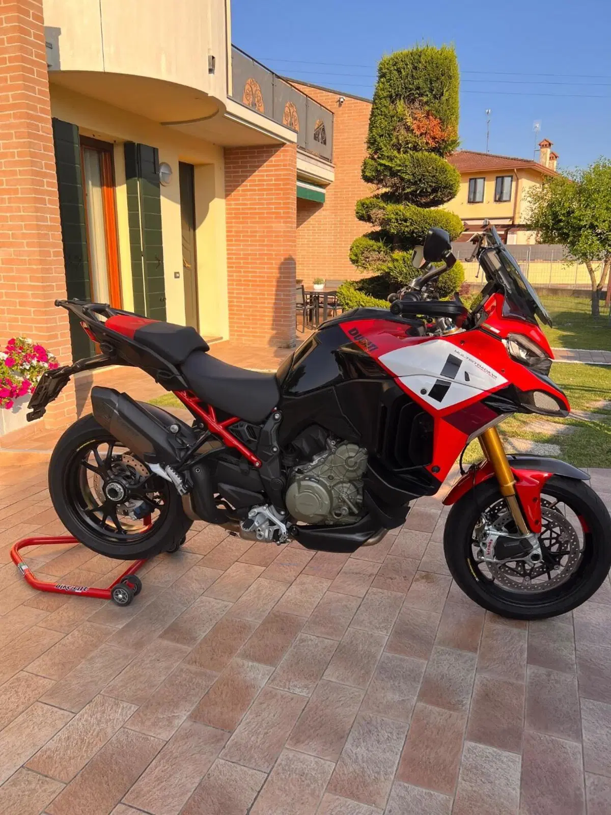 Ducati Multistrada V4 Pikes Peak (2021 - 24) (2)