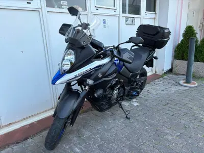 Suzuki V-Strom 650 Explorer (2023 - 25) usata