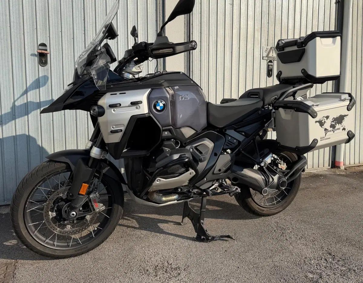 Bmw R 1300 GS Adventure Triple Black (2025 - 26) (3)