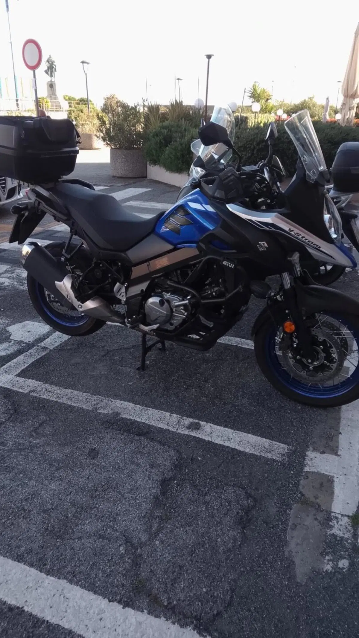 Suzuki V-Strom 650 Explorer (2023 - 25) (6)