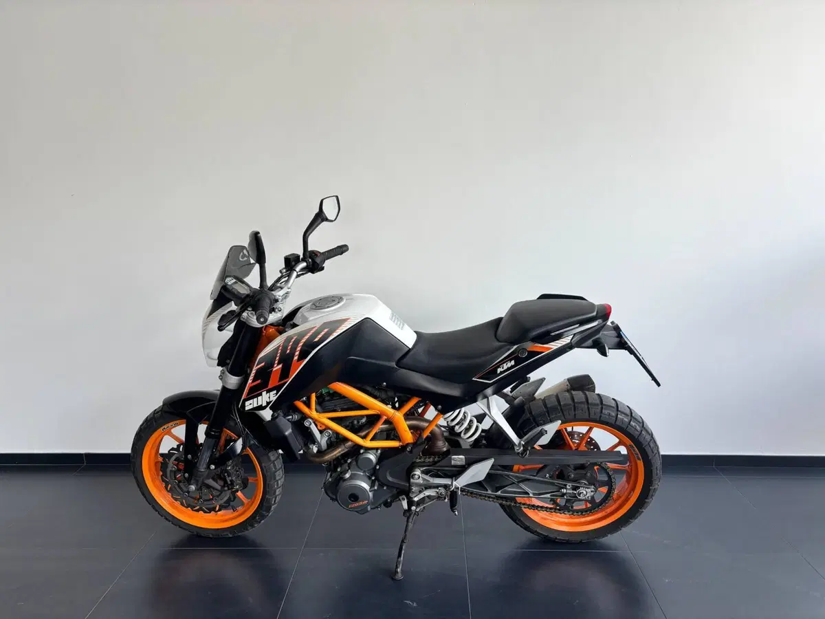 KTM 390 Duke ABS (2012 - 16) (4)