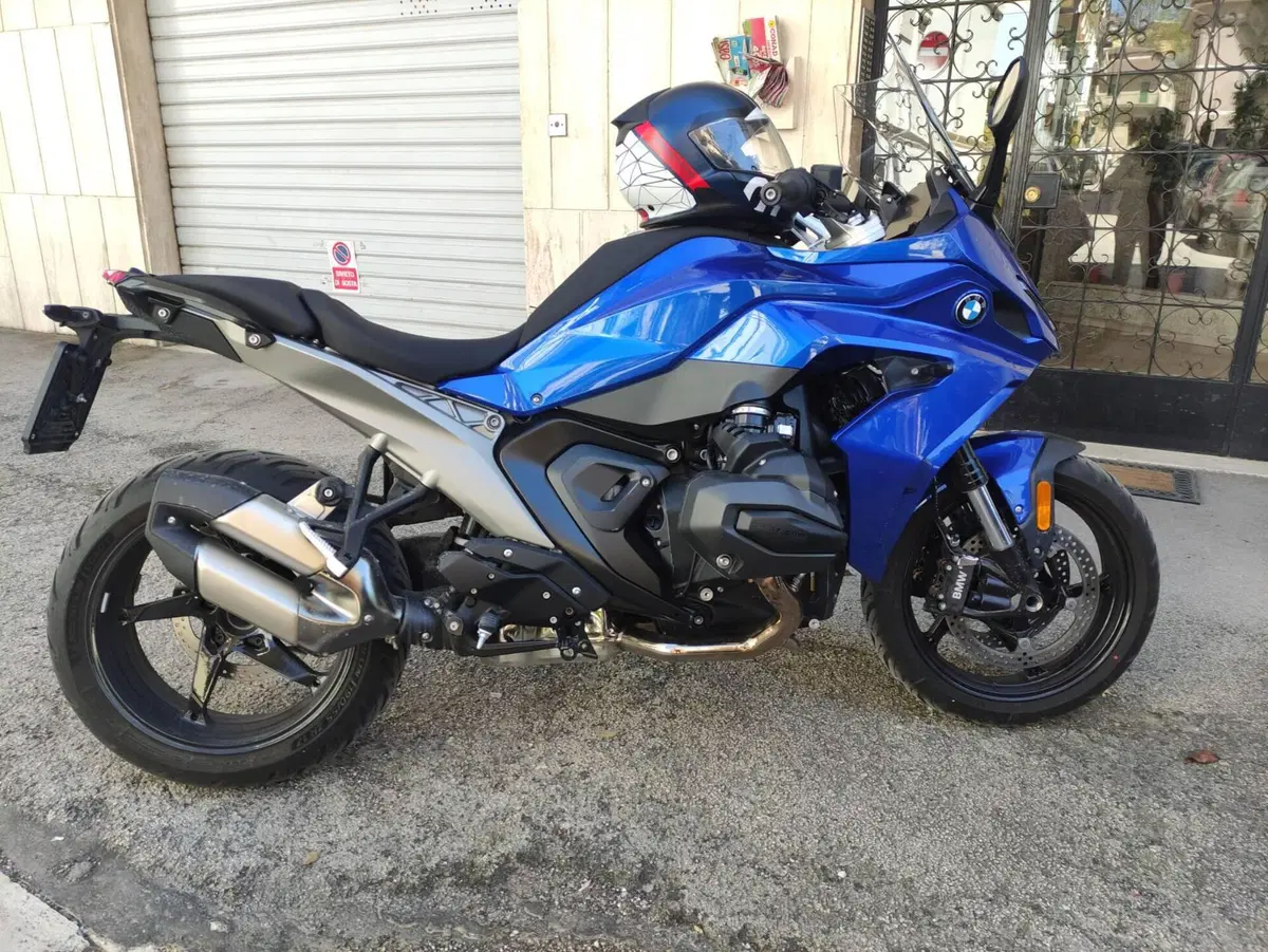 Bmw R 1300 RS (2026) (2)