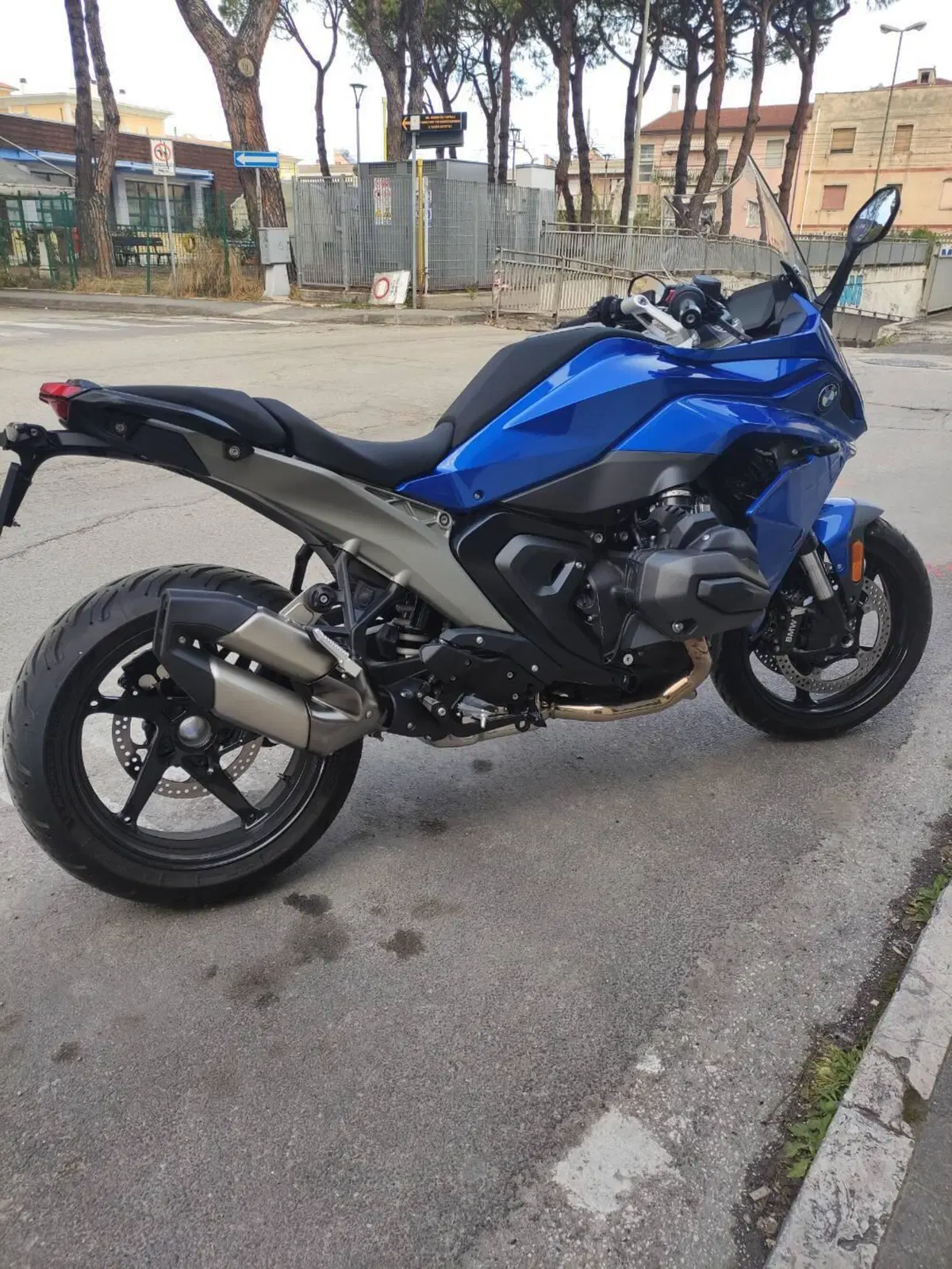 Bmw R 1300 RS (2026) (3)
