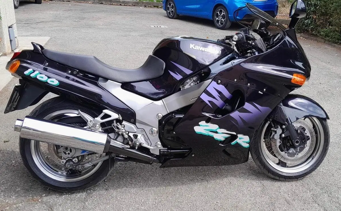 Kawasaki ZZR 1100 (1989 - 01) (10)