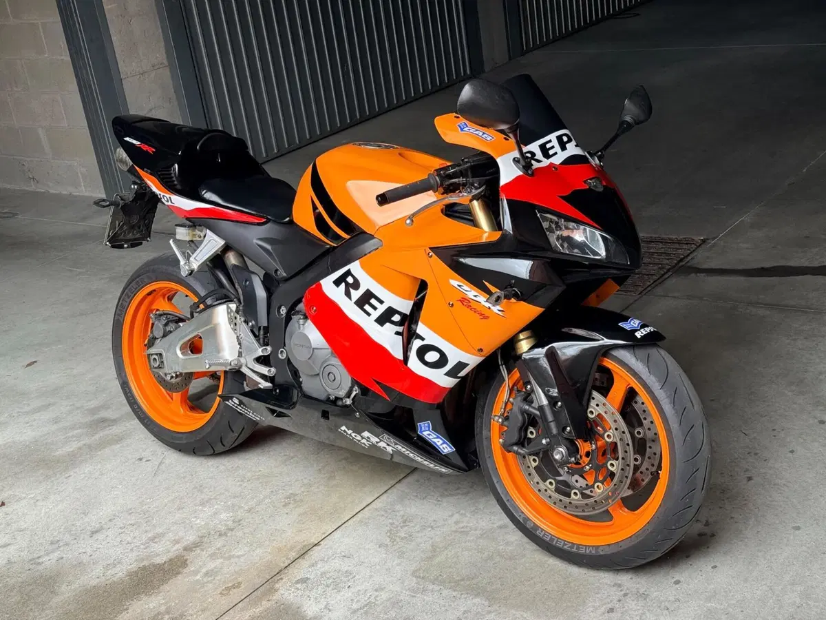 Honda CBR 600 RR (2005 - 06) (7)