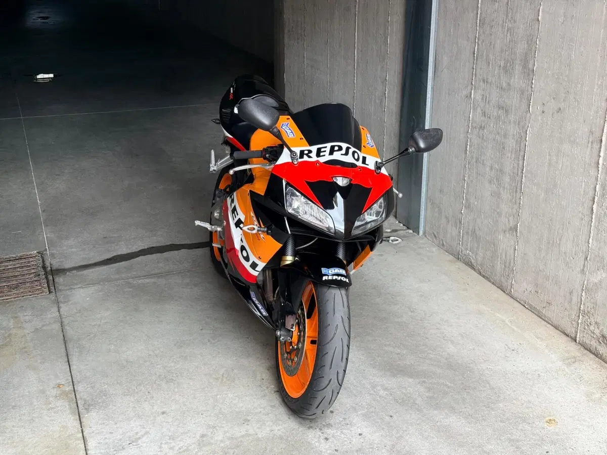 Honda CBR 600 RR (2005 - 06) (9)