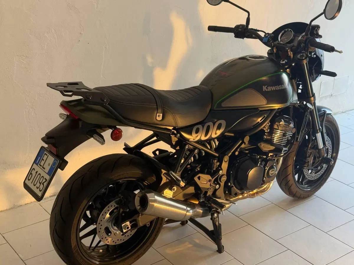 Kawasaki Z 900 RS (2018 - 20) (10)