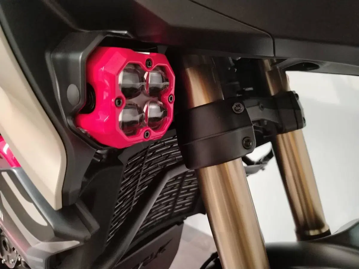 Benelli TRK 902 Stradale (2026) (6)