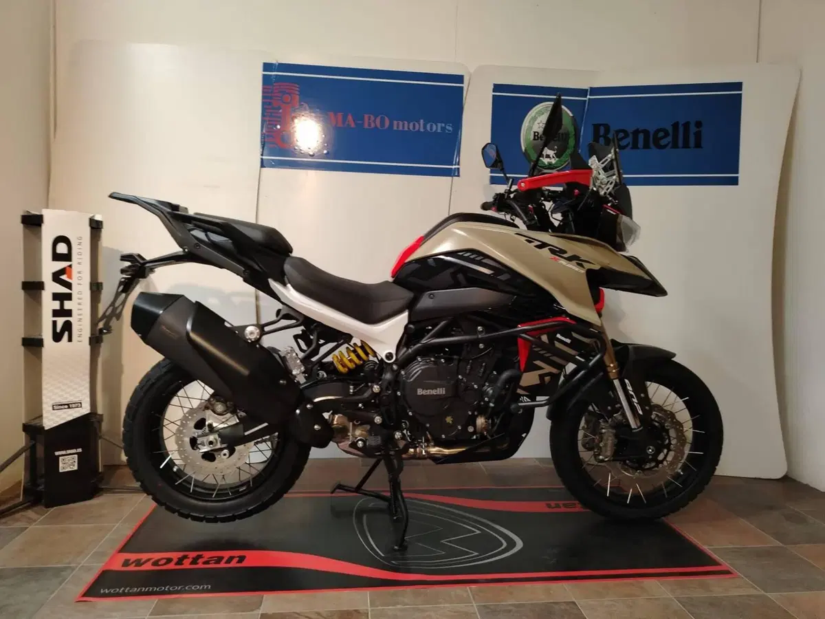 Benelli TRK 902 Stradale (2026) (11)