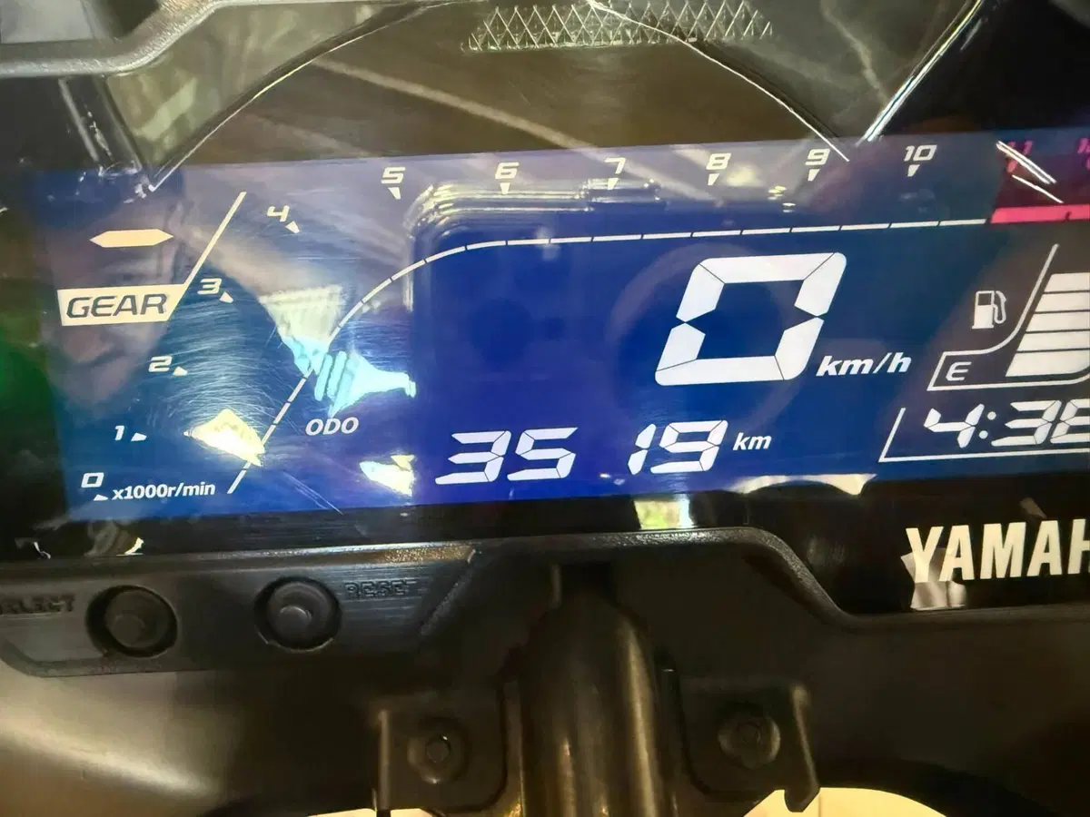 Yamaha YZF R125 (2021 - 22) (2)